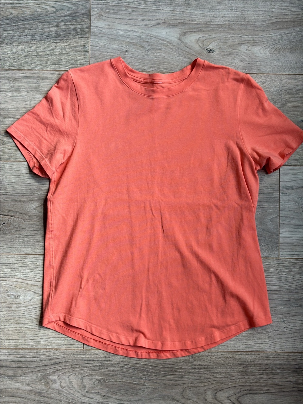 lululemon athletica Short Sleeve Crewneck Tee in Coral Orange